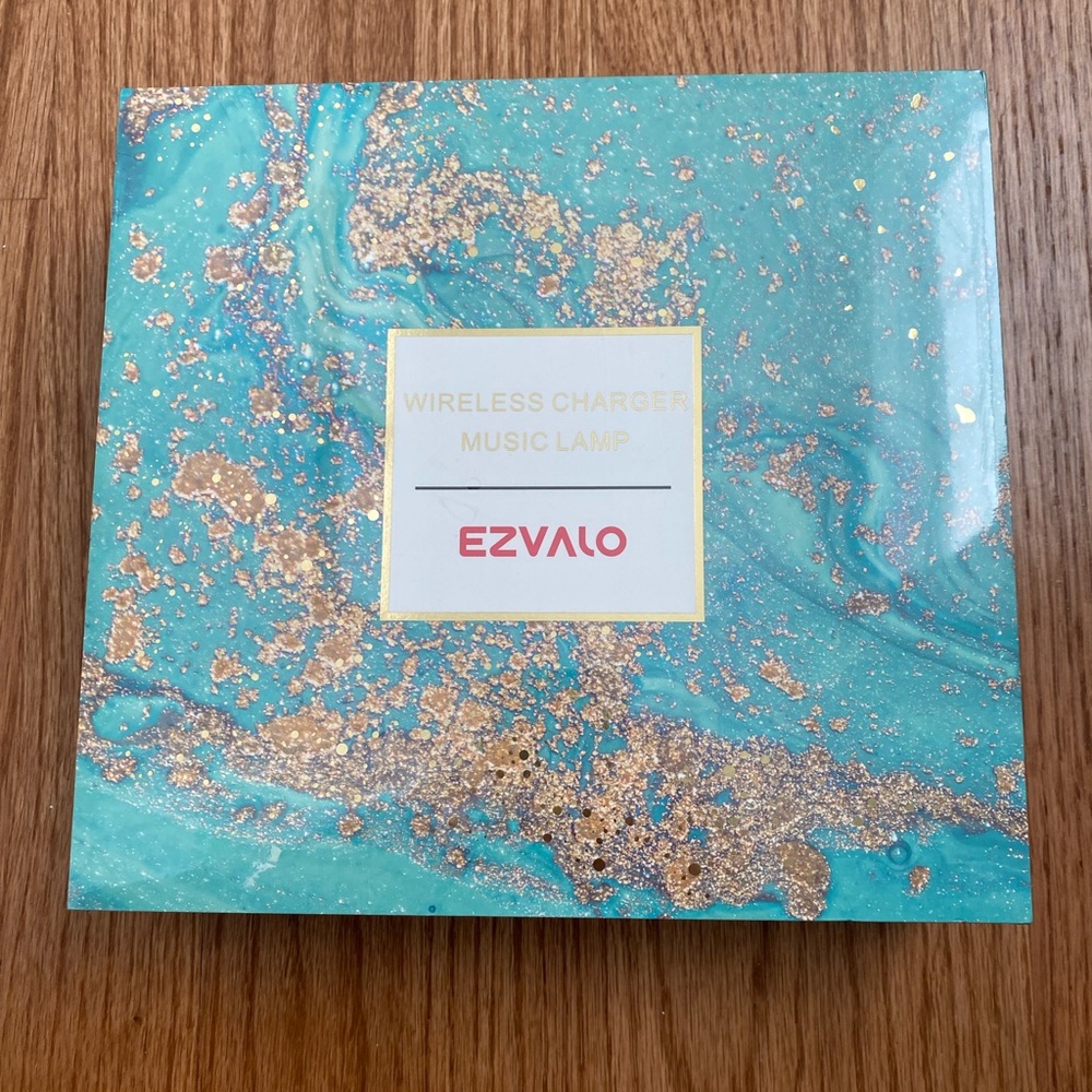 EZVALO Wireless Music Charger Lamp, NWT - Picture 7 of 9